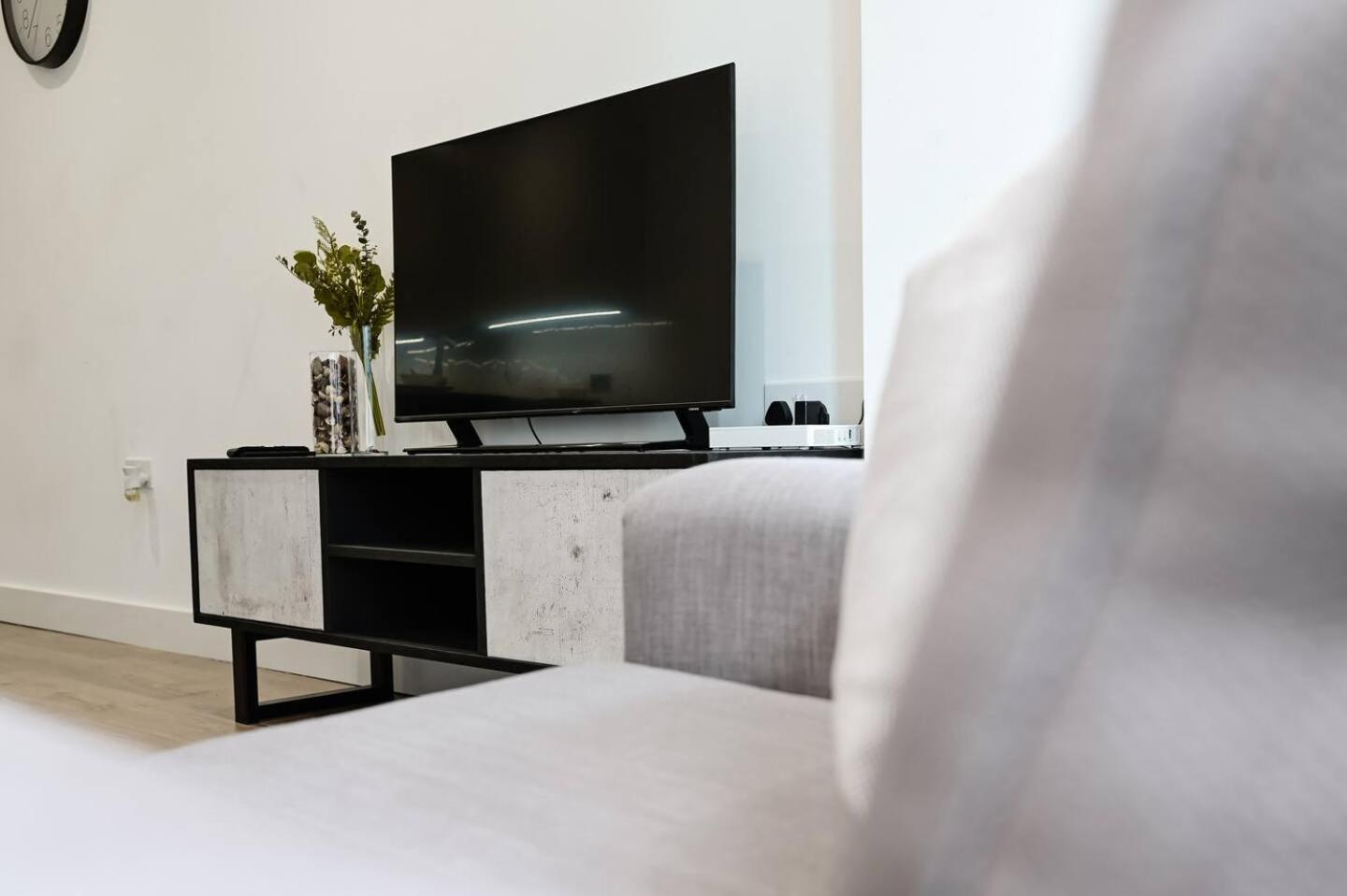 Shywharf Apartment Londra Exterior foto